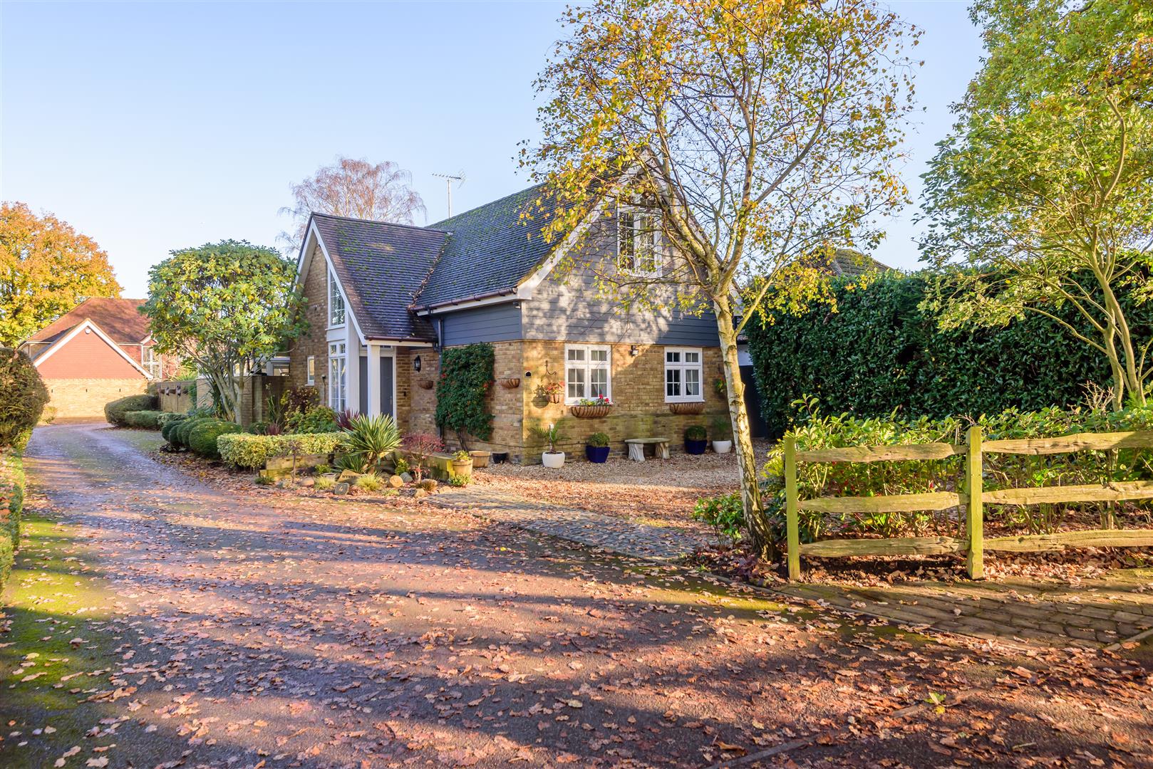 Copperfield Close, Kingswood Simon Miller & Company